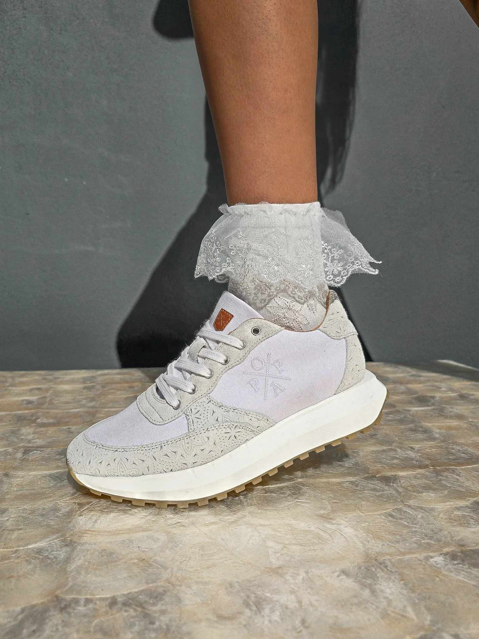 INES ENGRAVED OFF-WHITE