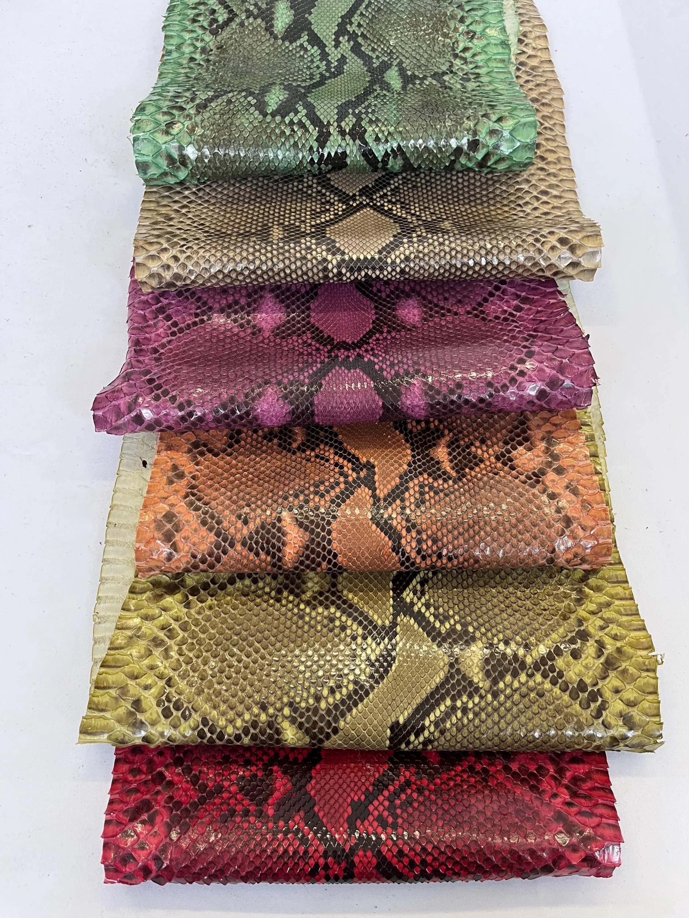 Real snake leather, genuine snakeskin hide natural glazed colour, long and wide python leather of thick 0,7mm(2 oz)